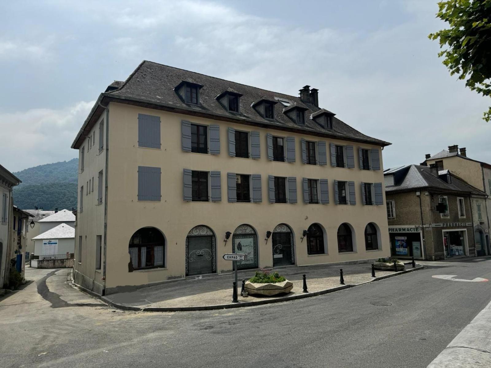 Les Maisons Des Pyrenees - Lourdes Saint-Pé-de-Bigorre Buitenkant foto